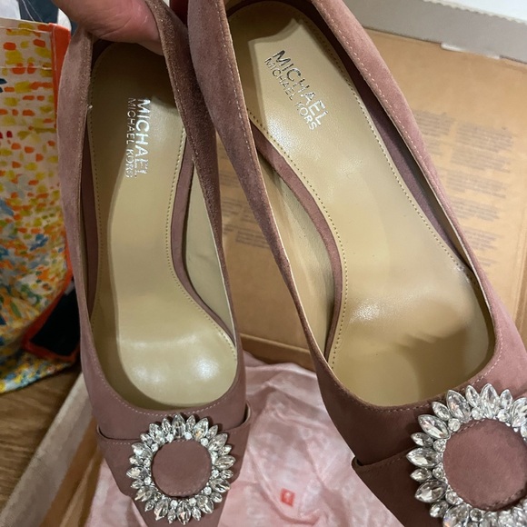 MK heels size 7 EUC - Picture 5 of 7